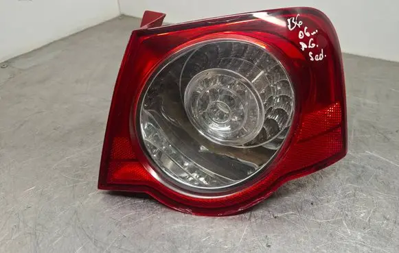 Volkswagen PASSAT B6 Rear/tail lights 3C5945096C