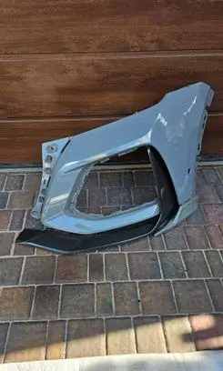 Audi RS Q8 Front bumper corner part panel trim 4M8807437F 4M8807437H