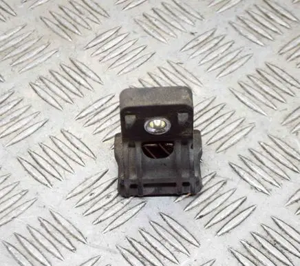Opel Zafira C Radiator support slam panel bracket 