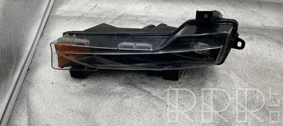 Tesla Model 3 Front fog light 1077391-00-E