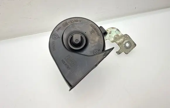 BMW 3 G20 G21 Horn signal 7492205