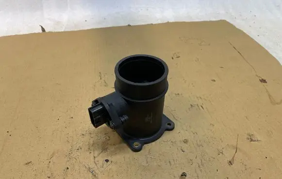 Nissan Primera Mass air flow meter 138977