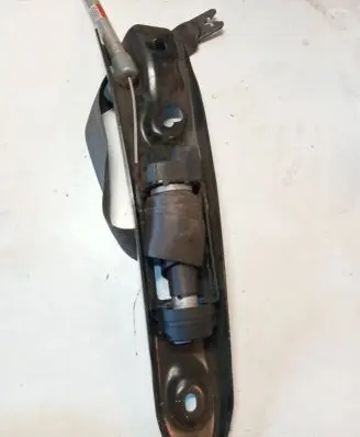 Volvo XC90 Front seatbelt 861963C