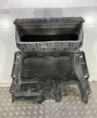 Subaru Ascent Intercooler air channel guide 57253XC00A