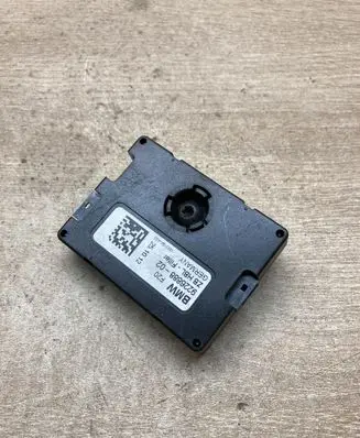 BMW 1 F20 F21 Aerial antenna amplifier 9226888
