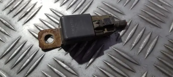 Mitsubishi Galant Other relay mb261260