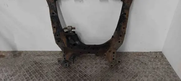Honda CR-V Front subframe