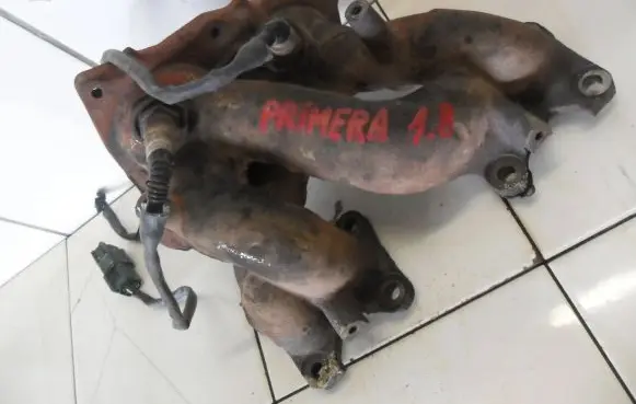 Nissan Primera Exhaust manifold