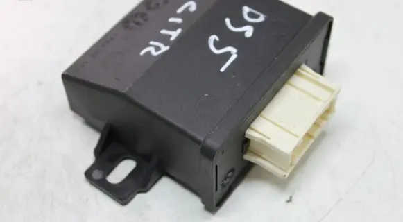 Citroen DS5 Light module LCM 9665940880