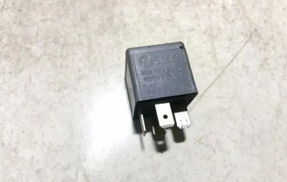 Audi A6 S6 C5 4B Other relay 8d0951253a v23134b52x301