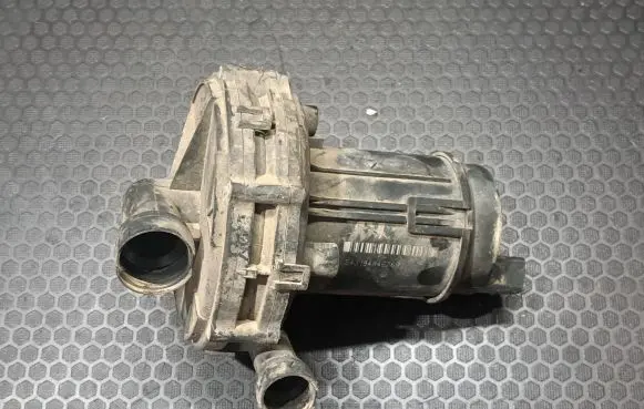 Audi A6 S6 C5 4B Secondary air pump 078906601D 72185112