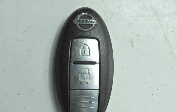 Nissan Leaf I (ZE0) Ignition key/card TWB1G662