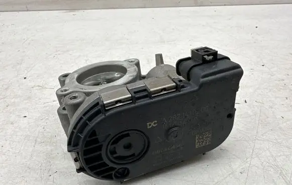 Mercedes-Benz CLA C118 X118 Throttle valve A2821410200