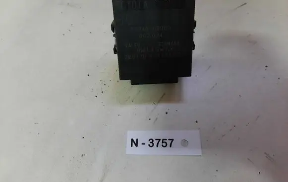 Toyota Avensis T270 Other control units/modules 8594005060