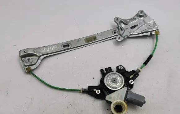 Toyota Corolla E210 E21 Front door window regulator with motor C97209101 8570102090