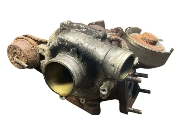 Isuzu D-Max Turbo 8981512061