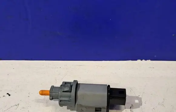 Polestar 2 Brake pedal sensor switch 32212362
