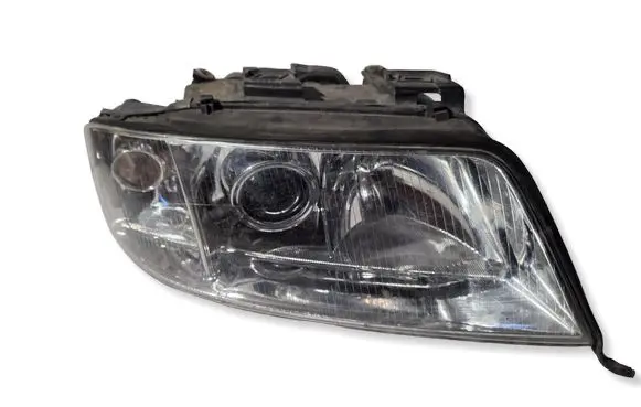 Audi A6 S6 C5 4B Headlight/headlamp 151411102R