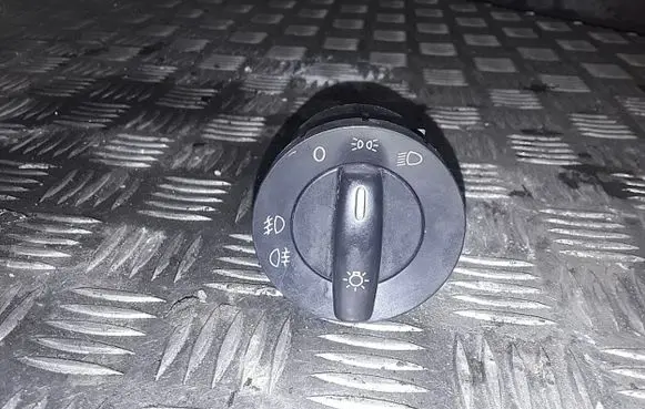 Volkswagen Caddy Light switch 1T0941431Q