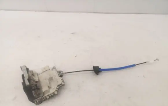 Audi A4 S4 B8 8K Front door lock 8J2837015C