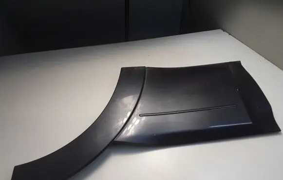 Mitsubishi Pajero Rear door trim (molding) 5757A027