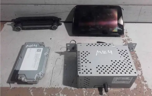 Ford Focus Radio/CD/DVD/GPS head unit JX7118K810LR 5U5T14G371GMD JX7118B955FD