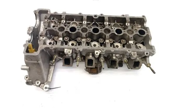 BMW 3 E46 Engine head 7785876