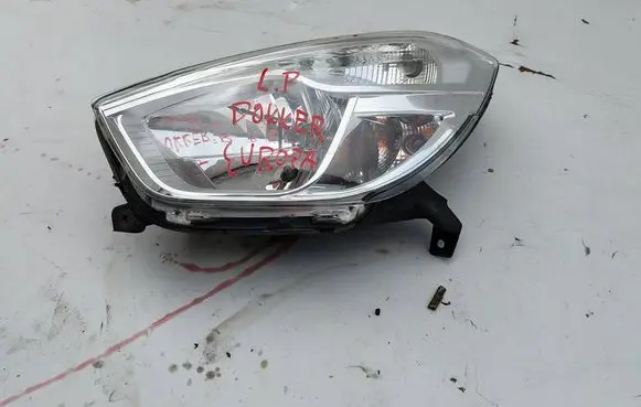 Dacia Dokker Headlight/headlamp 