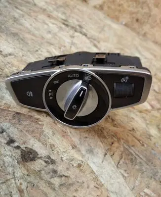 Mercedes-Benz E W213 Light switch A2229055508 10137012