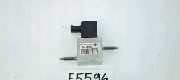 Mercedes-Benz EQC Air conditioning (A/C) expansion valve A2938301101