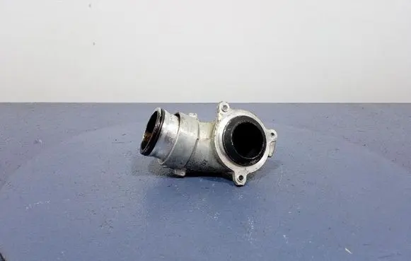 BMW X5 E53 Air intake hose/pipe 8586860