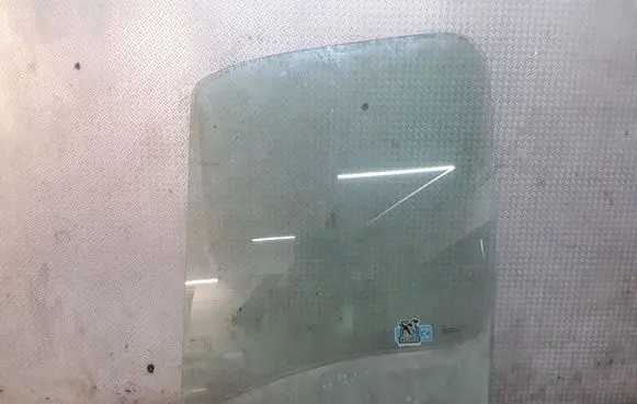 Opel Movano A Front door window glass four-door