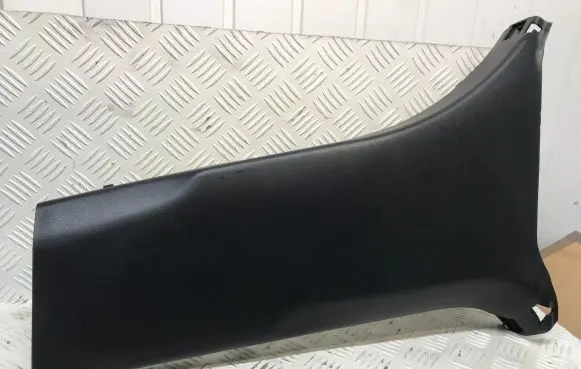 Mercedes-Benz ML W166 (B) pillar trim (bottom) A1666900025