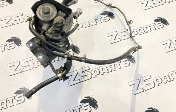 Subaru Outback Fuel filter housing 