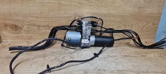 Volvo C70 Convertible roof hydraulic pump 09466628 P156171600