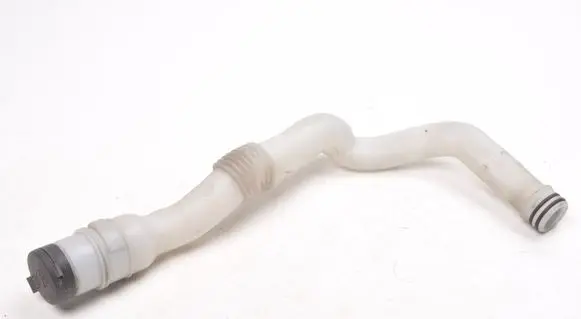 Maserati Quattroporte Window washer liquid tank fill tube 670030032