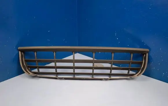 Volkswagen Crafter Front bumper lower grill 2E0807835A