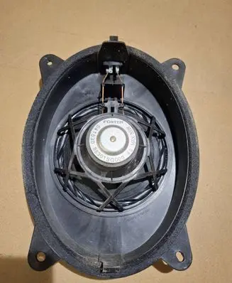 Subaru Forester SJ Front door speaker 86301SG000