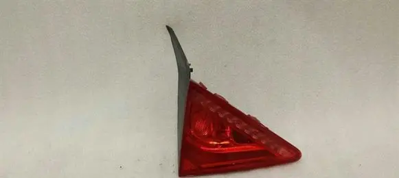 Audi A7 S7 4G Tailgate rear/tail lights 4G8945093A