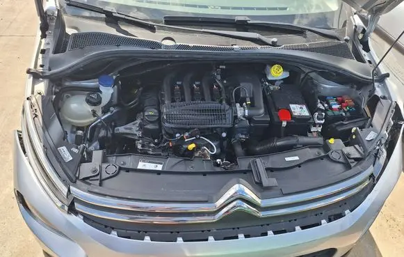 Citroen C3 Engine HMZEB2F HMZ EB2F