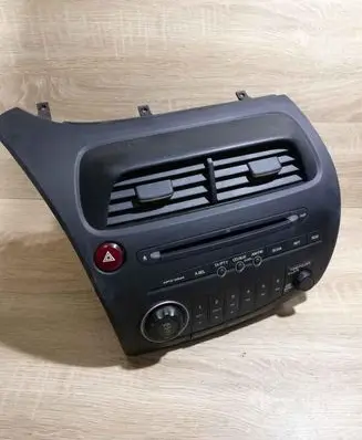 Honda Civic Radio/CD/DVD/GPS head unit MGCFE00479D MGCFA00098A