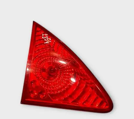 Peugeot 3008 I Tailgate rear/tail lights 26039012