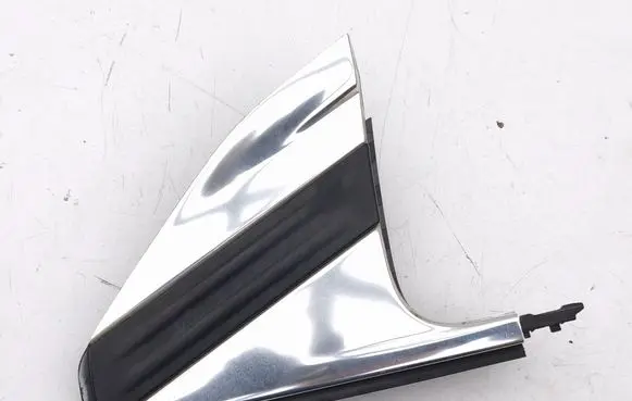 Peugeot 508 II Rear door glass trim molding 9813507380