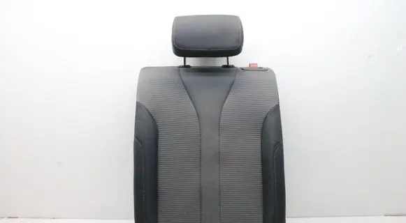 Skoda Enyaq iV Rear seat 