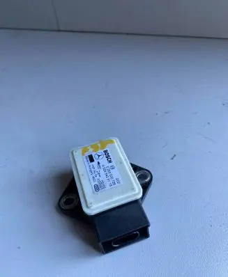 Mercedes-Benz A W169 ESP acceleration yaw rate sensor A0045429118 0265005726