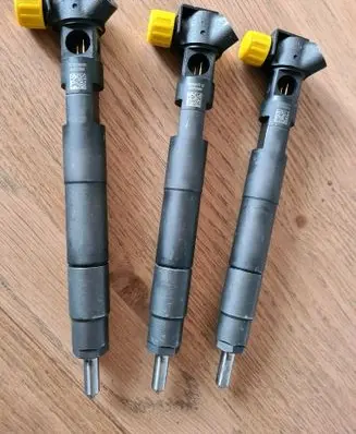 Mercedes-Benz Sprinter W901 W902 W903 W904 Fuel injector 28307309