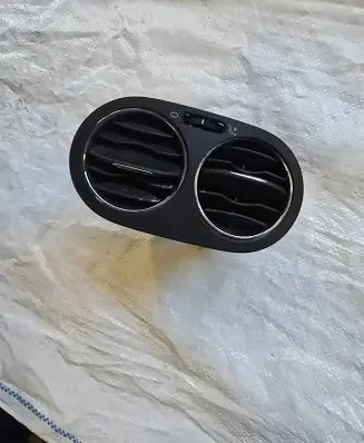 Volkswagen Golf Plus Dashboard side air vent grill/cover trim 5M0819759