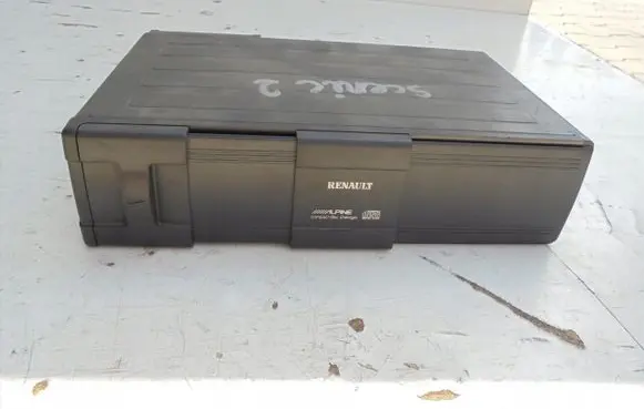 CD/DVD changer