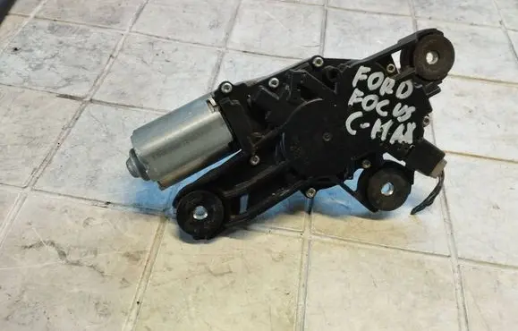 Ford Focus C-MAX Rear window wiper motor 3M51R17K441AE 0390201823 30763683