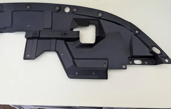 Mitsubishi Outlander Front bumper skid plate/under tray 5379A032